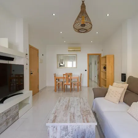 Homeforguest Modern In The Centre Of Puerto Del Rosario