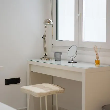 Homeforguest Modern In The Centre Of Puerto Del Rosario Apartment *